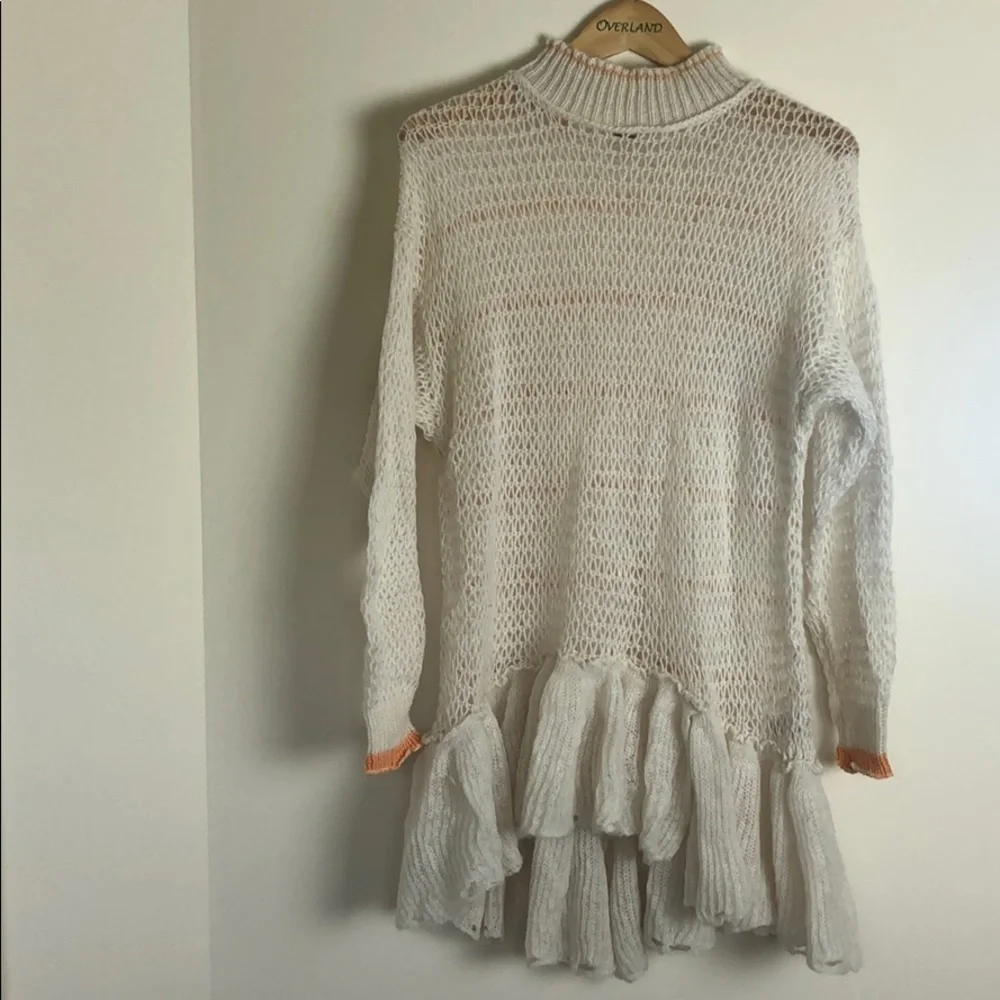 Free People 🌟 Float On Peplum Sweater